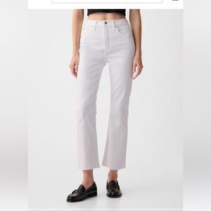 NWT Gap white high rise kick fit jeans sz 28